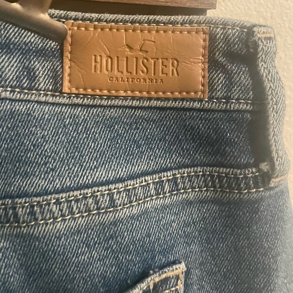 Hollister Ultra Vintage Straight‎ Jeans Dark Blue Distressed Jeans Size 5 - Picture 3 of 5